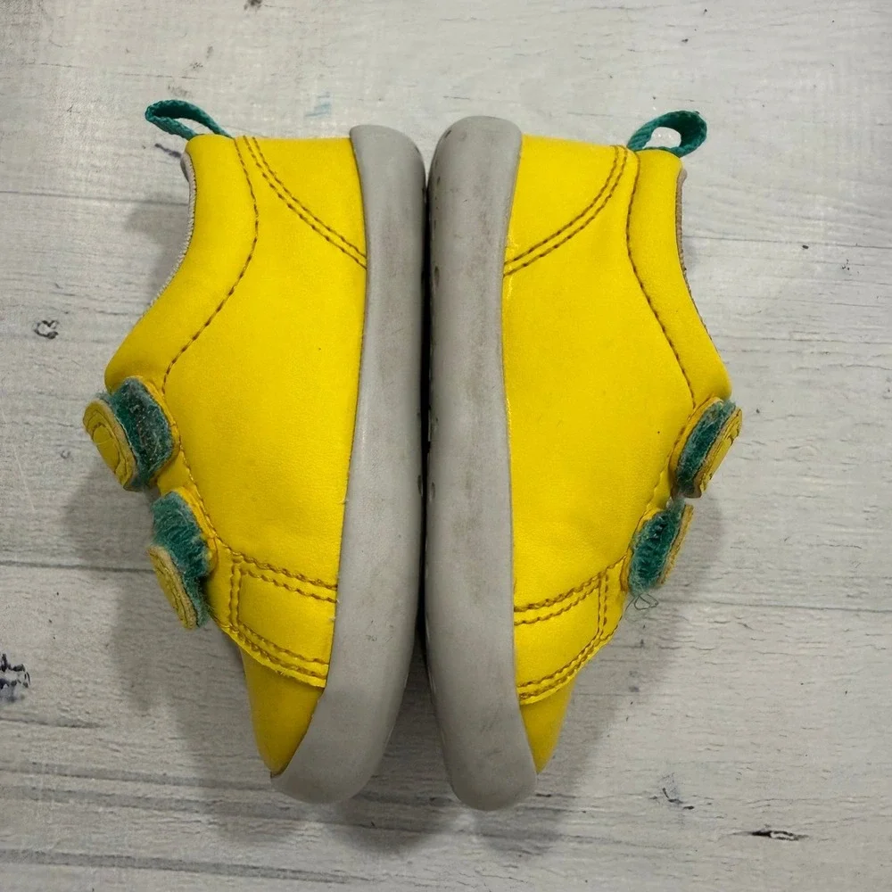 Ten Little reposhing these